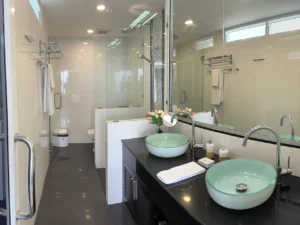 Bathroom 2 - 3rd Floor